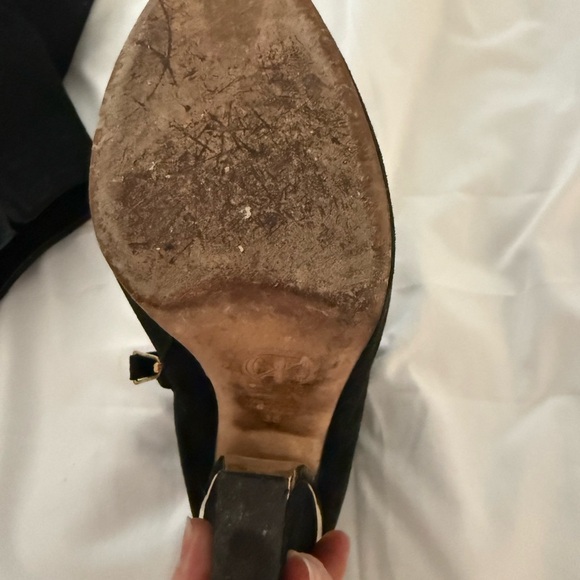 Black and Gold Ankle Boots with Sculptural Heel - Picture 3 of 5